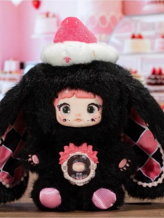 POP MART Other - SECRET / Nommi A Bite of Sweetheart / Confirmed BlackBerry Rolls NEW